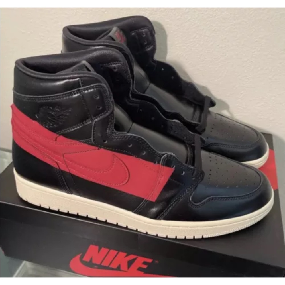 Nike air Jordan 1 high Og defiant couture